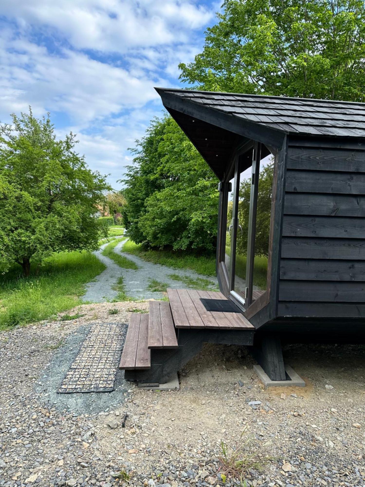 Pod Strani 2 Luxury tent Kninicky